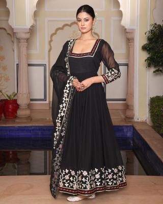 Felocity Nayasa Vol 2 Catalog fiona georgette kurtis catalogue