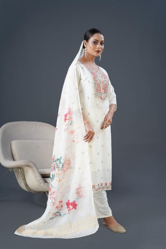 Kapda Wholesale 9star Fashion Swaraj Festive Wear Silk Kurti bottom With Dupatta Boutique kurti wholesalers in Surat