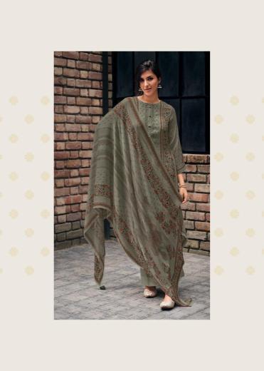 Varsha Blissoria Wholesale Pakistani Salwar Kameez in Surat