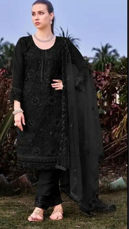 Bilqis B 160 Georgette Embroidered Pakistani Salwar Kameez wholesale market in Surat