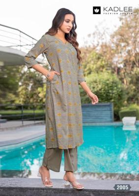 Kadlee preetkala Kurti manufacturers in Mumbai