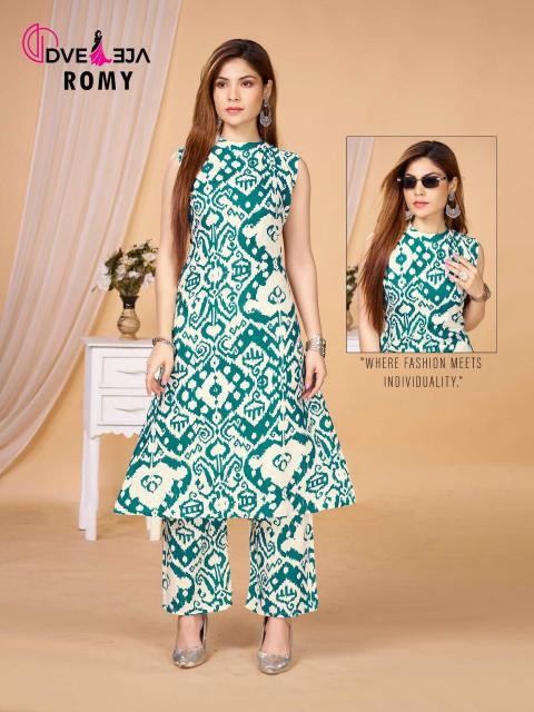 Dveeja fashion romi Kurti wholesalers in Gandhi Nagar Delhi