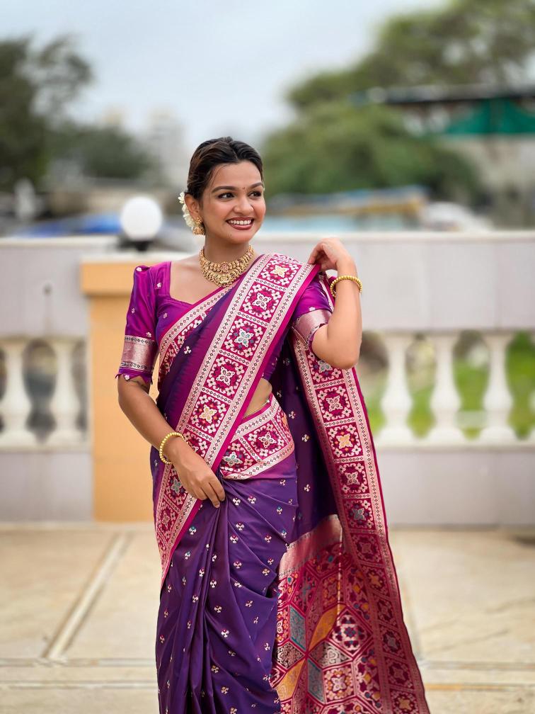 Anupama banarasi-14 Wholesale saree market in Jaipur