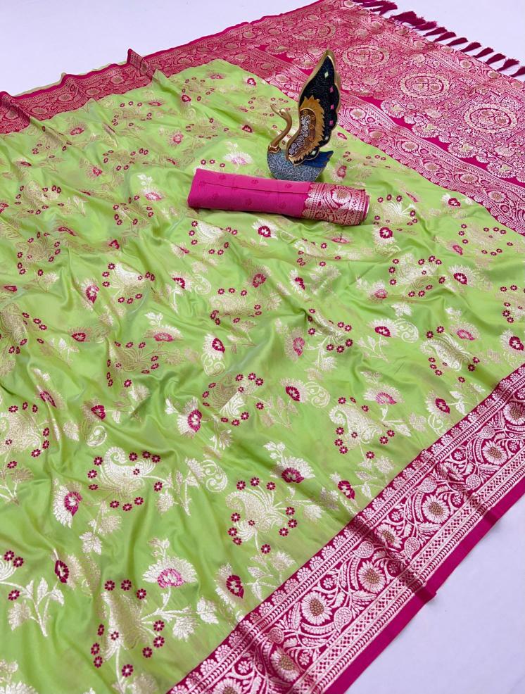 Anupama radhika Wholesale saree market in Ahmedabad