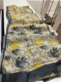 Handloom linen with floral digital print  Wholesale saree manufacturers