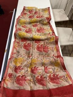 Handloom linen with floral digital print  Wholesale saree manufacturers