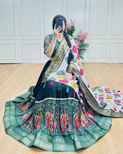 piludi Dola Silk Wholesale lehenga choli suppliers in Surat