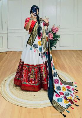 piludi Dola Silk Wholesale lehenga choli suppliers in Surat