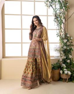Sayuri designer pakeeza Salwar Kameez store in Mumbai