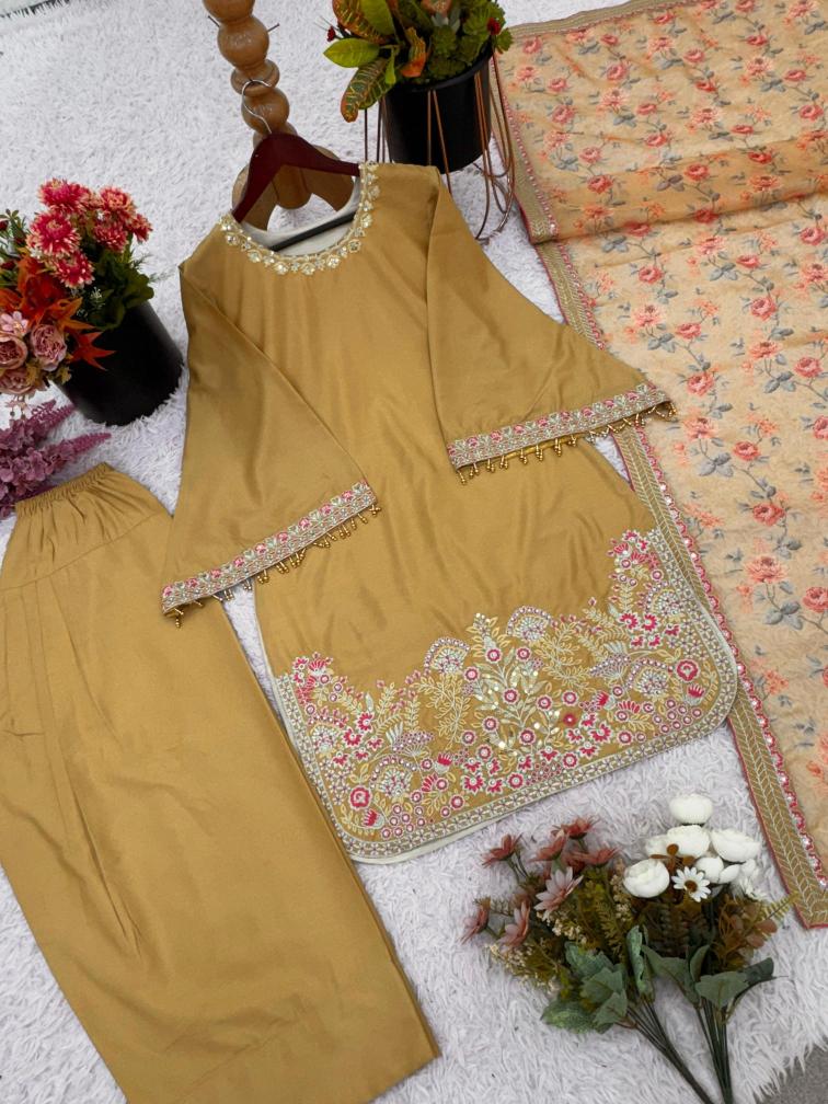 Adhya designer pakistani wholesale salwar kameez in karachi