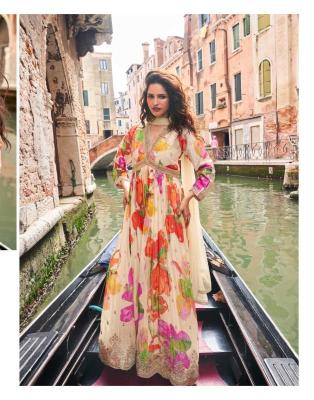 Sayuri geet wholesale kurti suppliers in surat