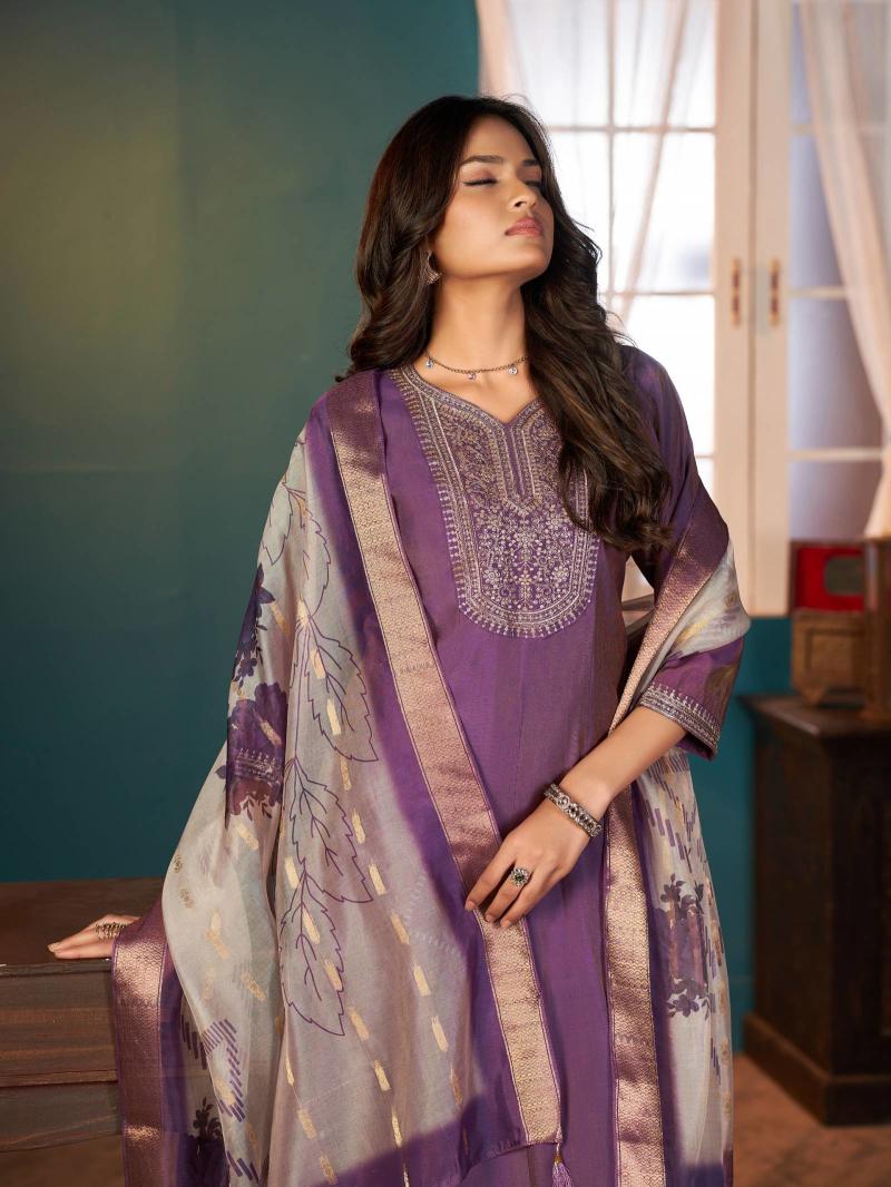 Aanchi Plus Tiguan Wholesale designer Kurtis