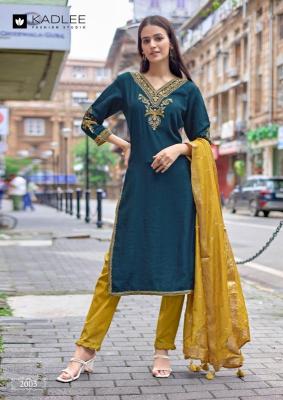 Kadlee khanak Kurti manufacturers in Ahmedabad