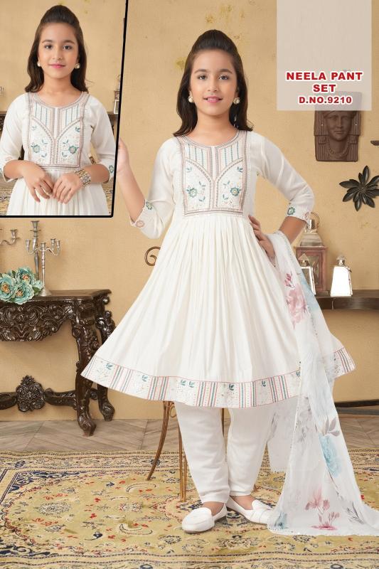 Neela Pant Set 9210 Wholesale kurtis for women