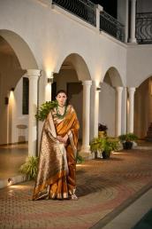 Akshara soft khadi raw silk Saree wholesaler in mumbai