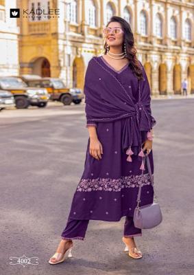 Kadlee kesariya Kurti manufacturers in Jaipur