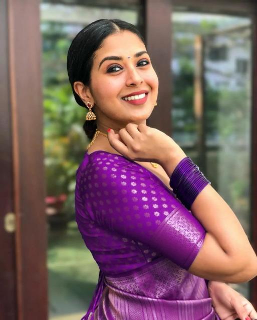 Satani Aarvi Saree wholesale in Hyderabad