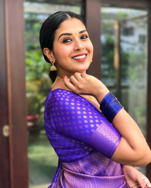 Satani Aarvi Saree wholesale in Hyderabad