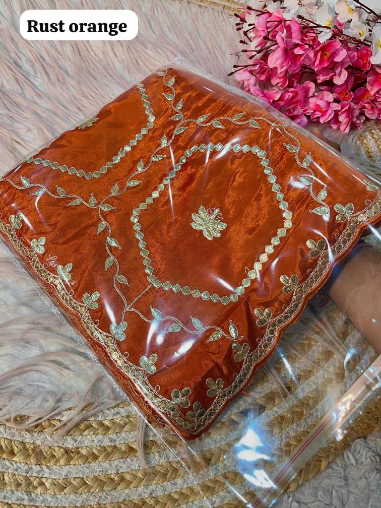 Vinayak gotapatti foil work Bulk Sarees in Delhi
