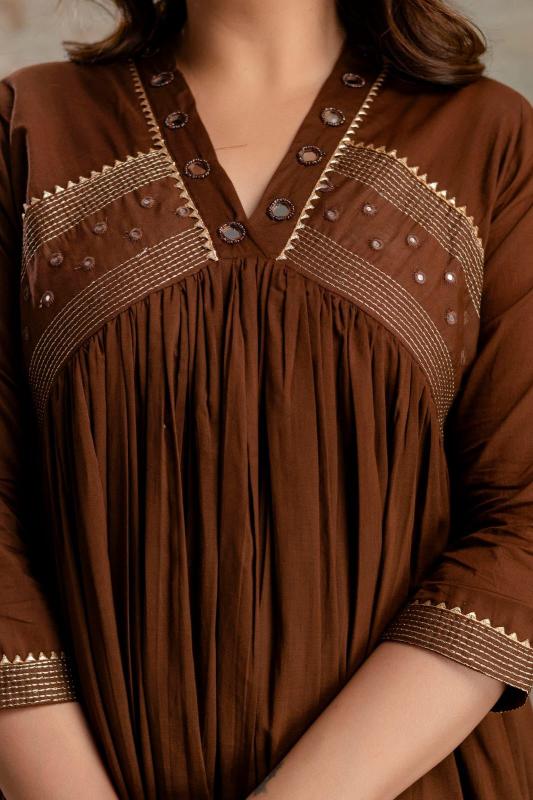 Naisha K 589 Kurti exporters in Mumbai