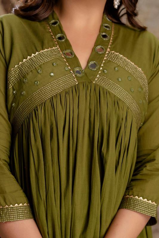 Naisha K 589 Kurti exporters in Mumbai