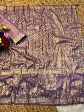 Akshara festive splendor Saree suppliers in Ahmedabad