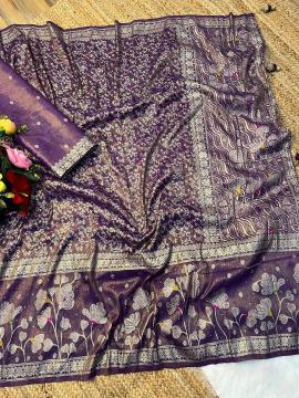 Akshara festive splendor Saree suppliers in Ahmedabad