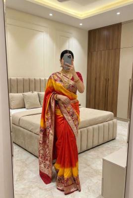 Anupama manohari  Wholesale saree market in Ahmedabad