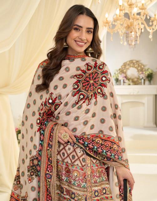 Sayuri fatima kanpu Wholesale Designer Salwar Kameez