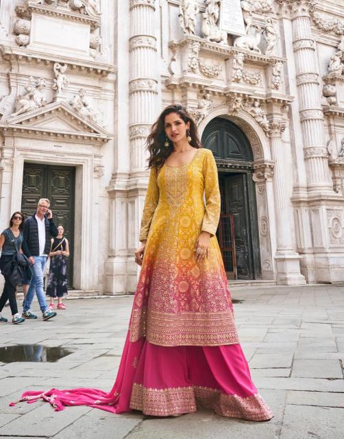 Sayuri sugandh Indian Salwar Kameez wholesale