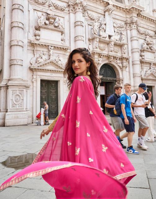 Sayuri sugandh Indian Salwar Kameez wholesale