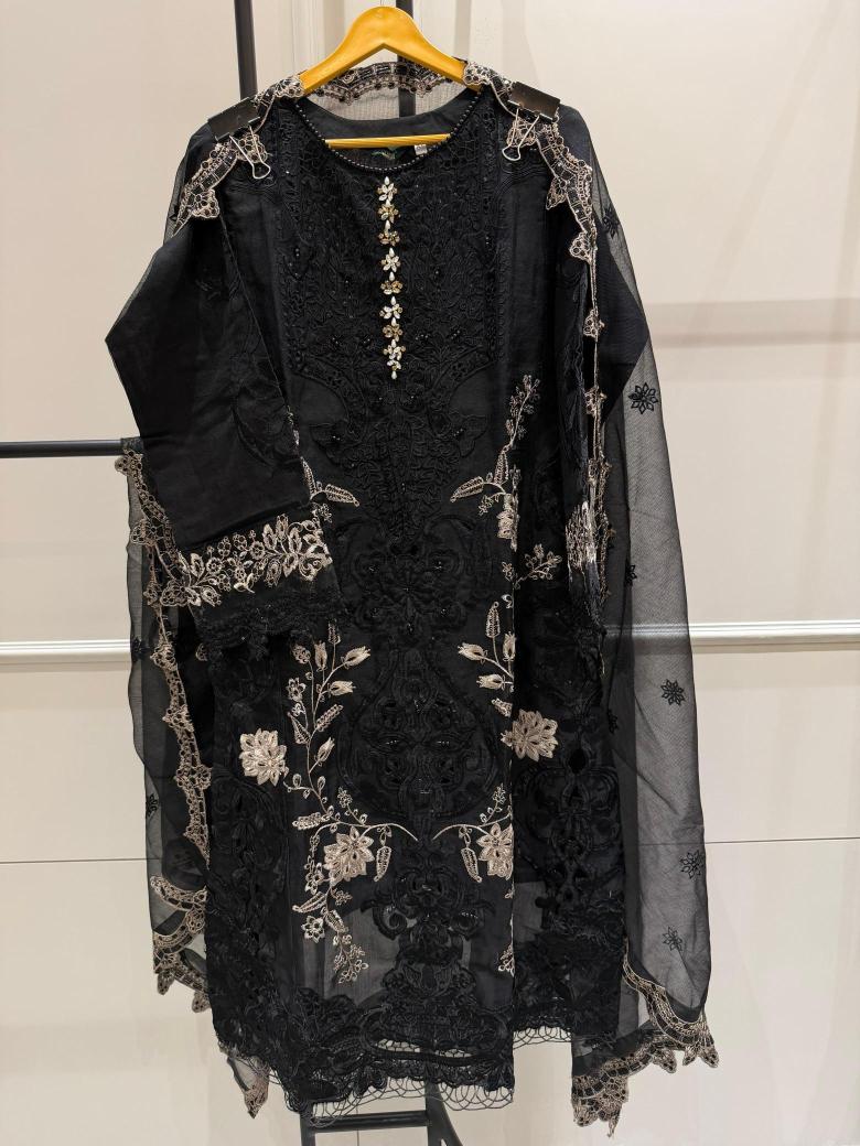 Shree fabs Salwar kameez wholesaler in Gujarat