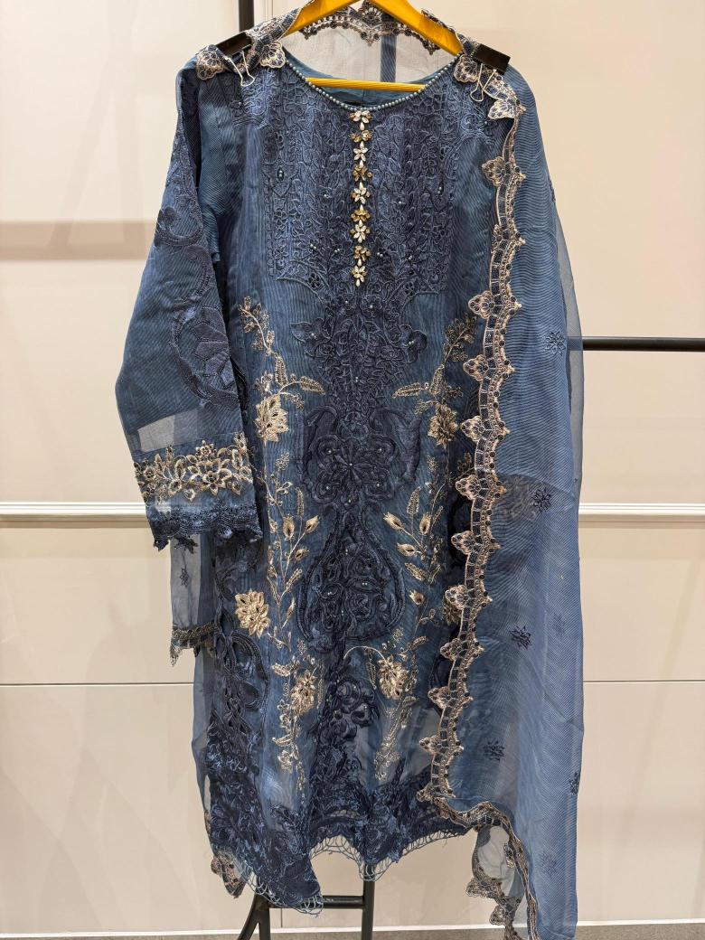 Shree fabs Salwar kameez wholesaler in Gujarat