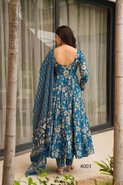 Universal vyoma vol 4 kurti manufacturers in Delhi