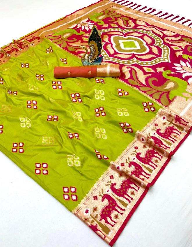 Anupama madhuri Indian saree wholesalers in Kolkata