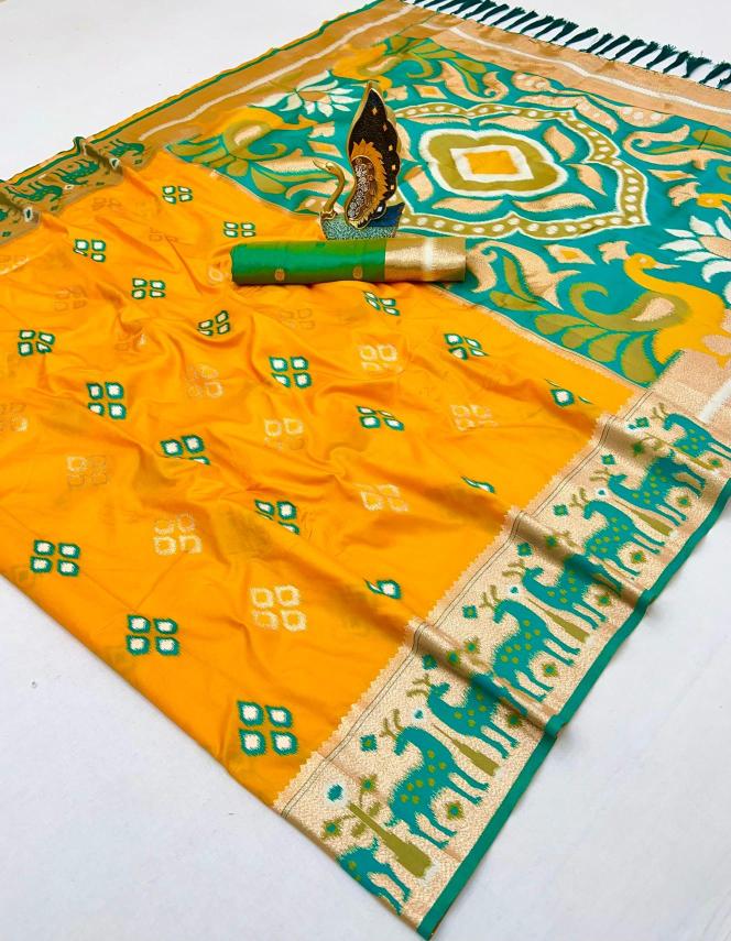 Anupama madhuri Indian saree wholesalers in Kolkata