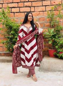 Jaipuri 3pcs ludhiana Bulk kurti manufacturers in Pune