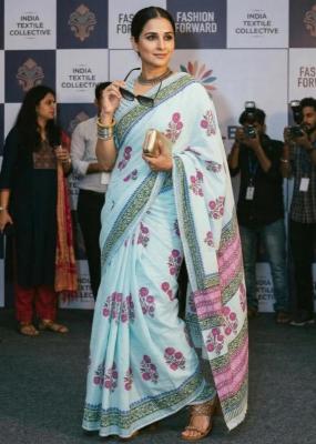 Riona cotton Printed sarees wholesale