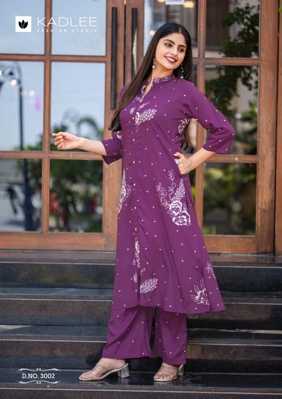 Kadlee Karnaee Kurti wholesalers in Ahmedabad