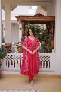 Krunique 3pcs Designer kurtis wholesale in Delhi