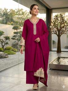 Krunique 3pcs Ladies kurti wholesale market in Hyderabad