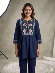 Krunique short top cheap wholesale kurtis in mumbai