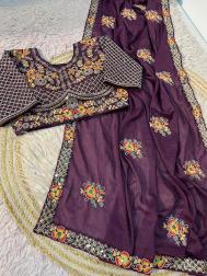 Vinayak stiched Saree wholesale dealers in Pune