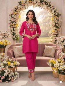 Janni cotton Kurti suppliers in Ahmedabad