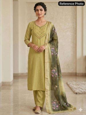 Krunique 3pcs Kurtis at wholesale rates in Pune
