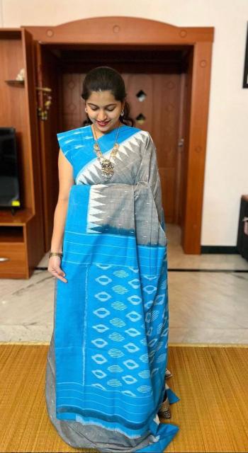 Sckr Ikkat B Saree manufacturers in Surat