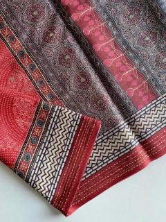 Vastrangan pallavi bandhani Best saree wholesalers in Hyderabad