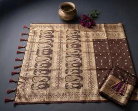 Vastrangan silk wholesale saree market in delhi
