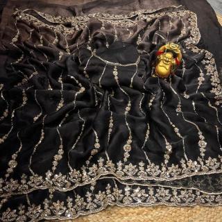 Mahotsav pavika  Saree dealers in Pune