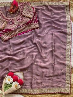 Vastrangan peacock Saree wholesale dealers in Pune